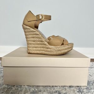 Jimmy Choo - Pallis Pat Nude Patent Leather Wedge